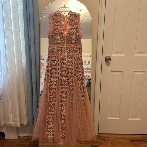 Bronx and Banco
Saba Embroidered Tulle Midi Dress NWT - Picture 3 of 11